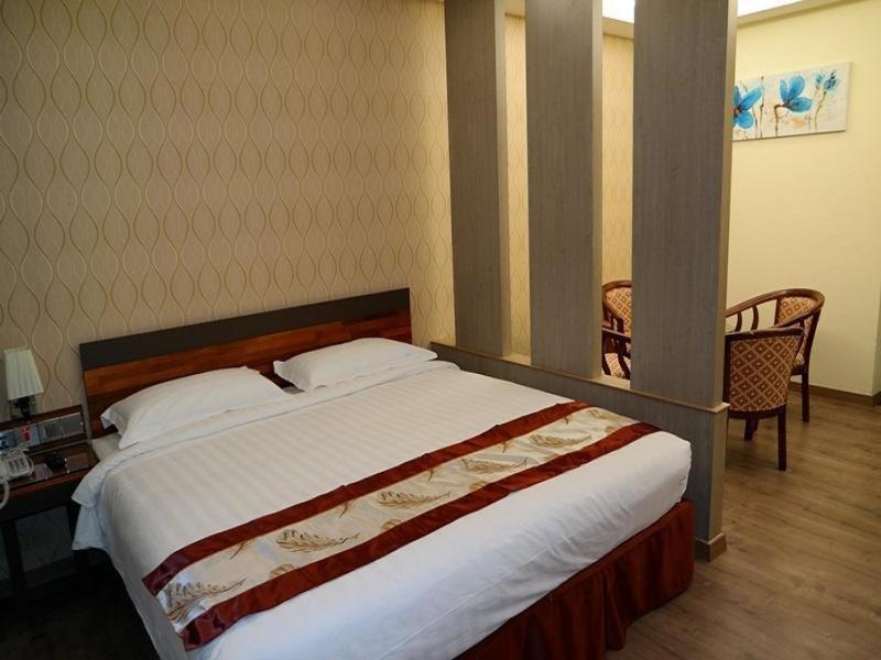 Nova Kuching Hotel المظهر الخارجي الصورة