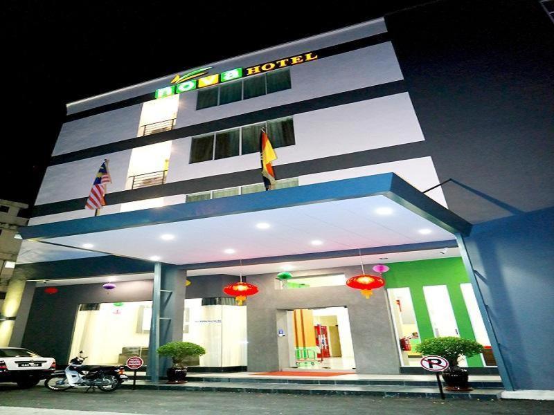 Nova Kuching Hotel المظهر الخارجي الصورة
