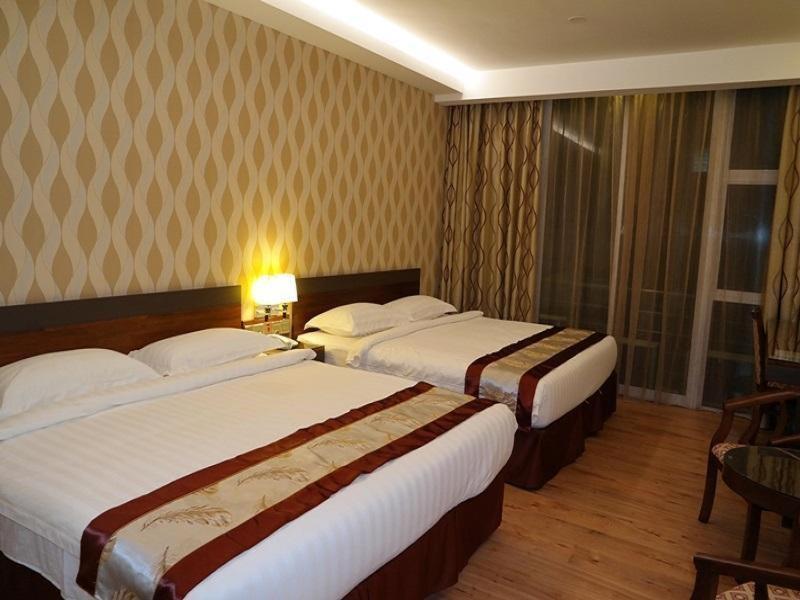 Nova Kuching Hotel المظهر الخارجي الصورة