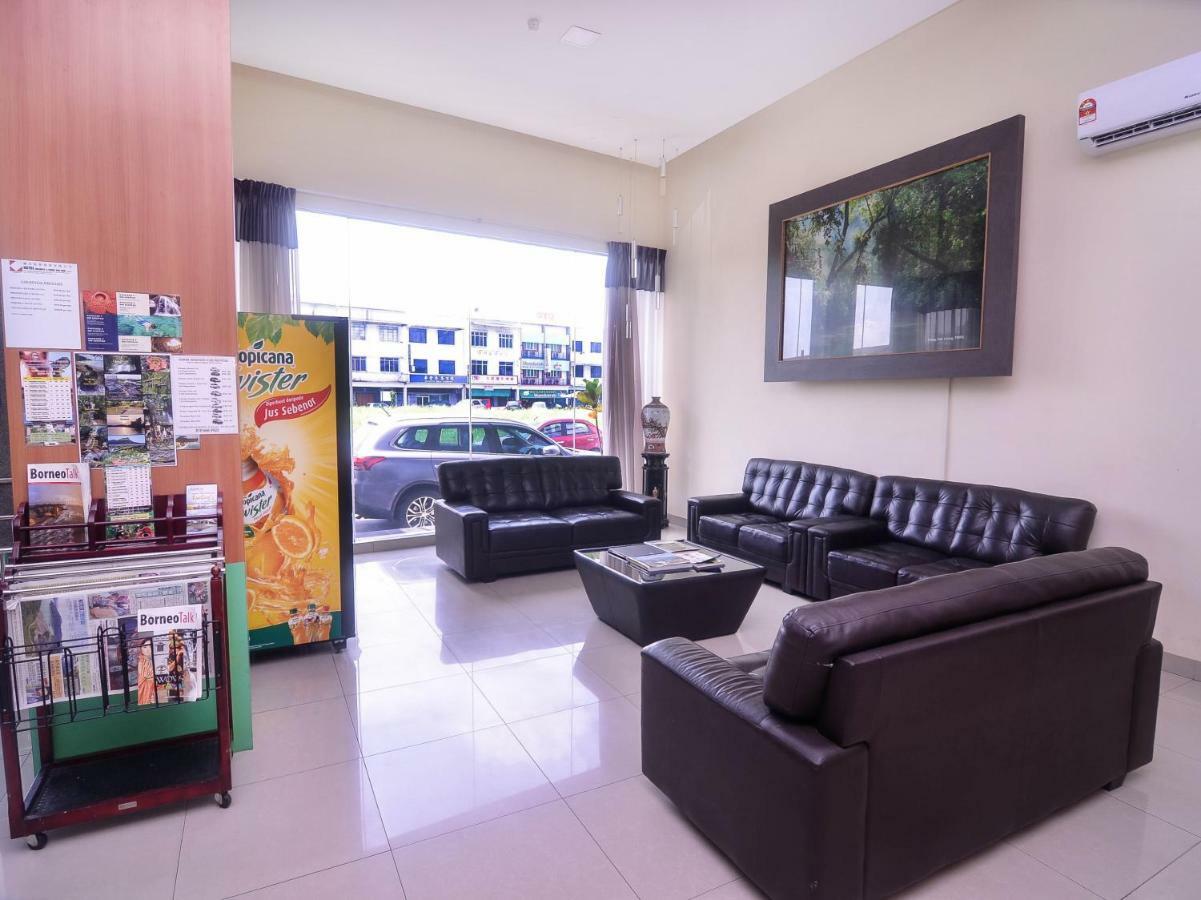Nova Kuching Hotel المظهر الخارجي الصورة