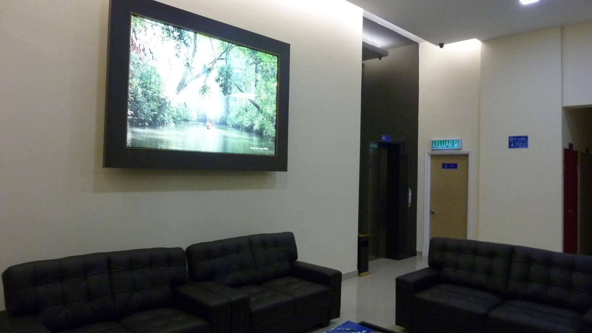 Nova Kuching Hotel المظهر الخارجي الصورة