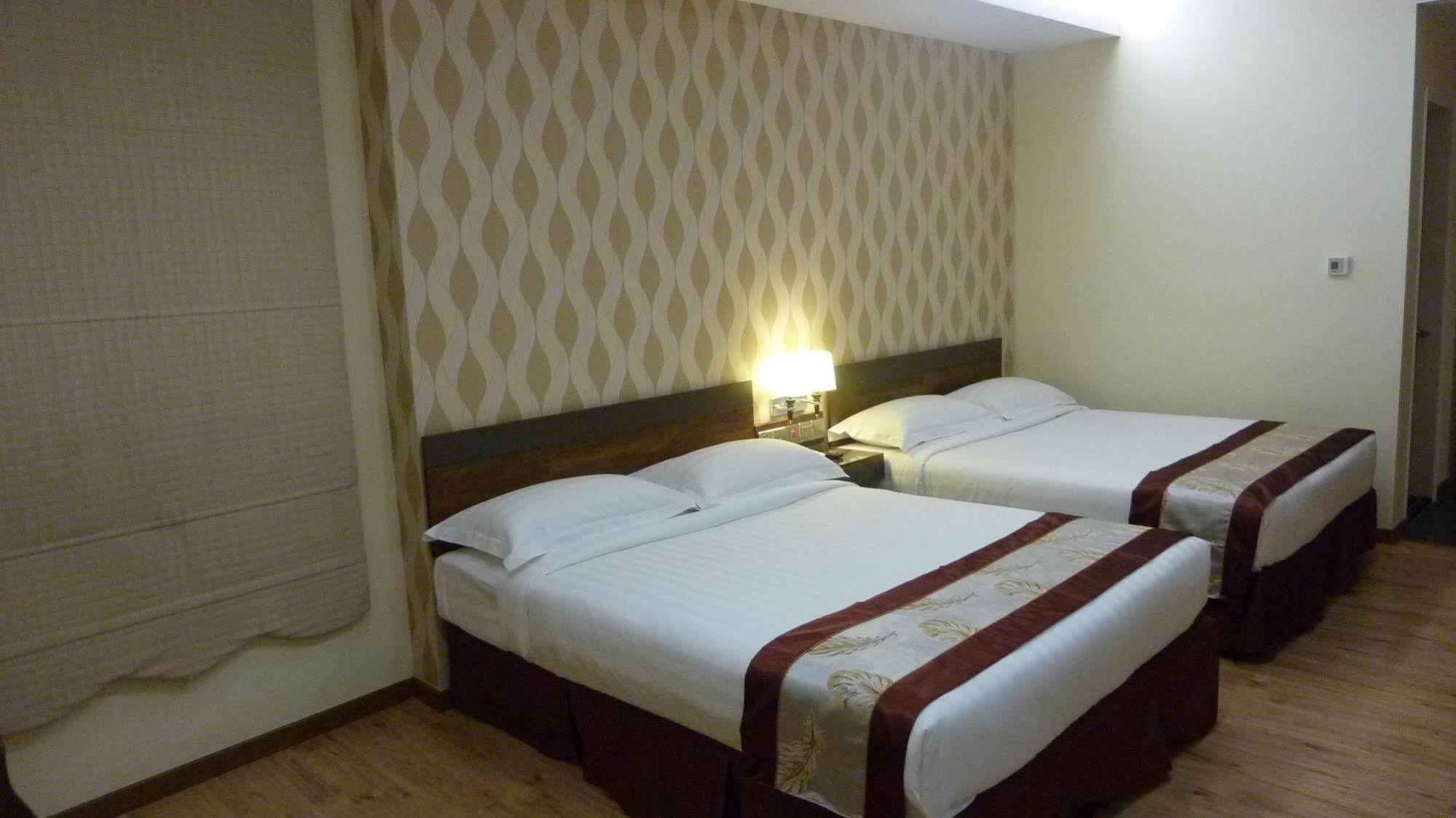 Nova Kuching Hotel المظهر الخارجي الصورة